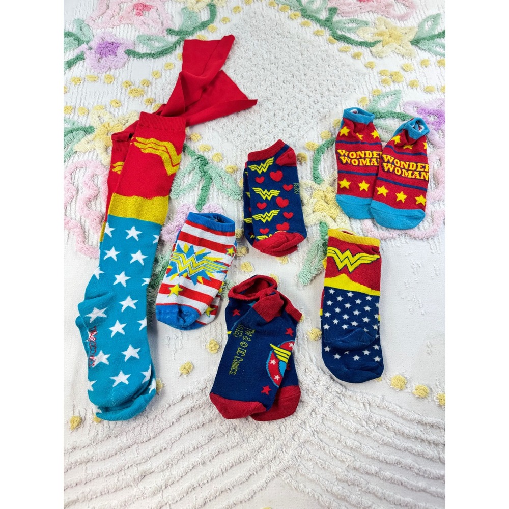 DC Comics Wonder Woman Novelty Socks Lot Ankle and Cape Knee High 6 Pairs - Picture 3 of 7